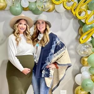 Meet your Posher, Gina